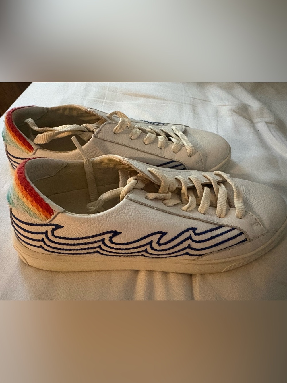 Soludos womens 6.5 sneakers